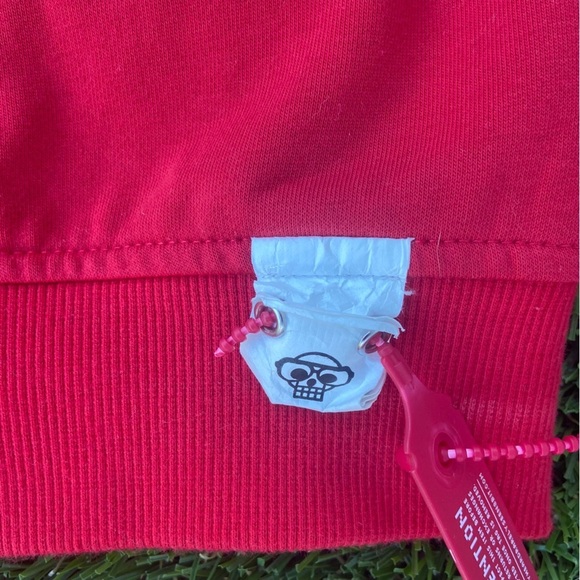 MOSTLY HEARD RARELY SEEN No More Heartbreaks Long-Sleeve Hoodie L 100% Cotton - Picture 3 of 8